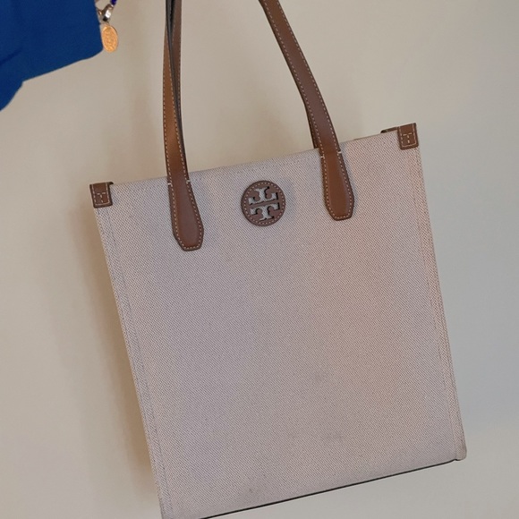 Tory Burch Handbags - Tory Burch Tote